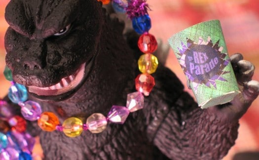 tinythrowsCUPgodzilla