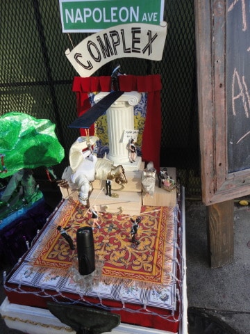 Veronica's first 'tit Rəx float, Napoleon Ave Complex